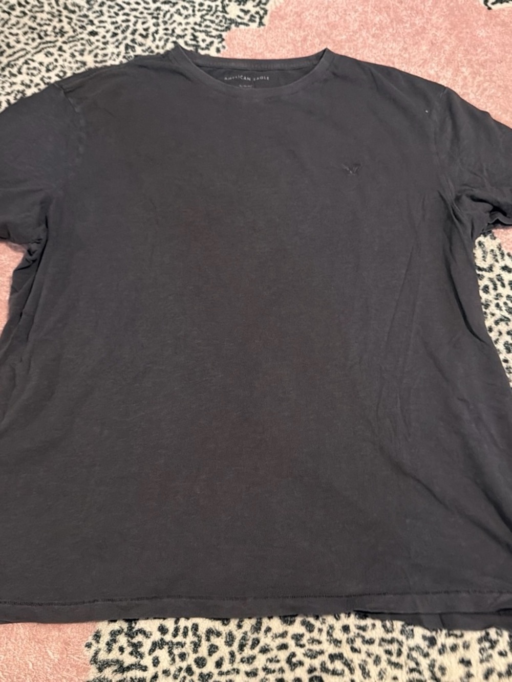 American Eagle Outfitters Men’s Dark Gray Short Sleeve Crew Tee